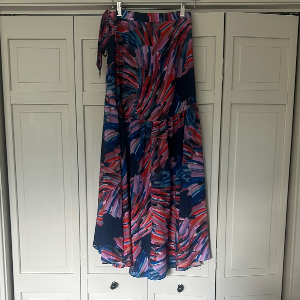 Colorful Abstract Wrap Skirt - Picture 4 of 6